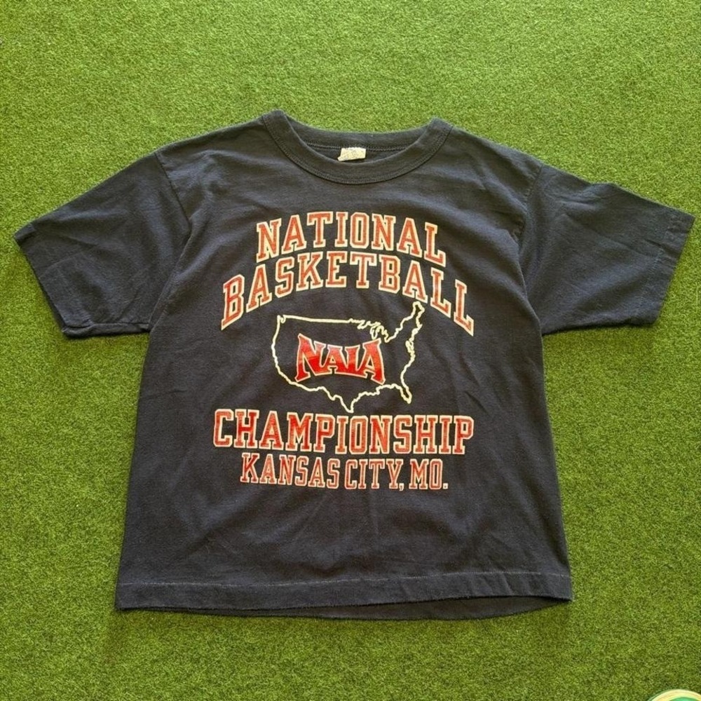 Vintage 1980s single stitch champion Kansas City MO NAIA basketball vtg t shirt